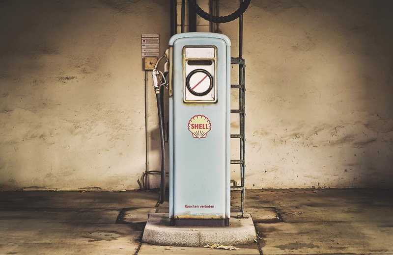 Nose Creek Valley Museum - Antique Gas